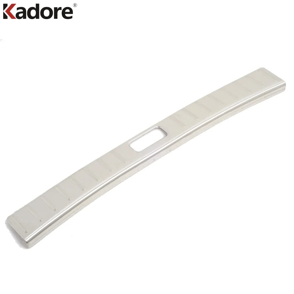 Rear Trunk Bumper Cover Trim F - Bumper Plate 10Kg recension och pris