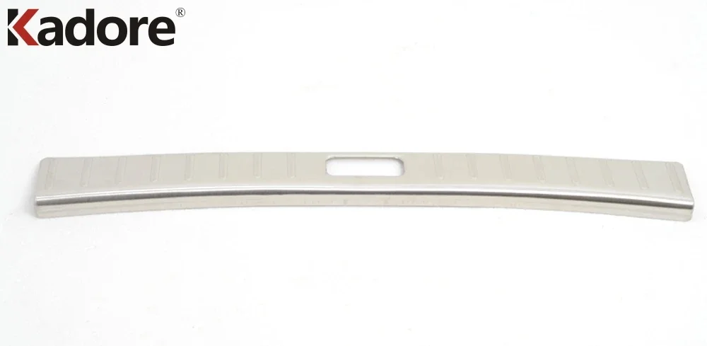 Rear Trunk Bumper Cover Trim F - Bumper Plate 10Kg recension och pris
